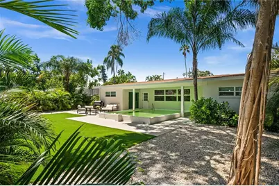 4135 Shore Acres Boulevard NE, Saint Petersburg, FL 33703 - Photo 35