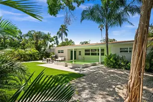 4135 Shore Acres Blvd NE, Saint Petersburg, FL 33703 - Photo 35