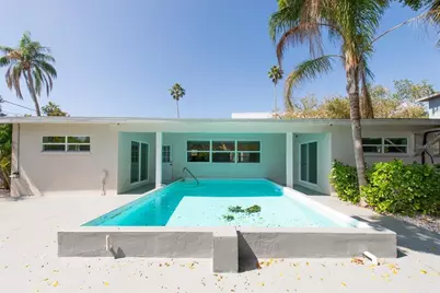 4135 Shore Acres Boulevard NE, Saint Petersburg, FL 33703 - Photo 3