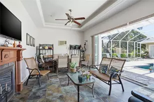 11033 Baywind Ct, Weeki Wachee, FL 34613 - Photo 5