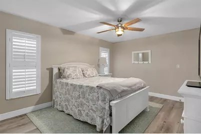 7851 Floral Drive, Weeki Wachee, FL 34607 - Photo 23