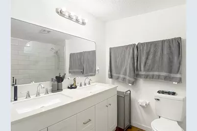 5110 Gateway Drive, Tampa, FL 33615 - Photo 43