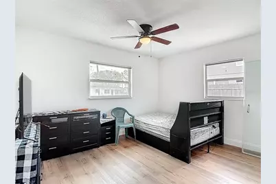 5110 Gateway Drive, Tampa, FL 33615 - Photo 35