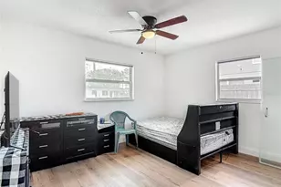 5110 Gateway Dr, Tampa, FL 33615 - Photo 35