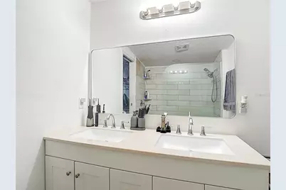 5110 Gateway Drive, Tampa, FL 33615 - Photo 45