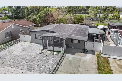 5110 Gateway Drive, Tampa, FL 33615 - Photo 15