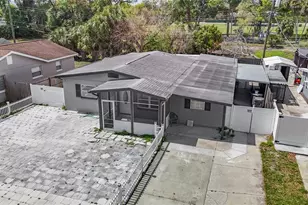 5110 Gateway Dr, Tampa, FL 33615 - Photo 15