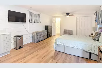 5110 Gateway Drive, Tampa, FL 33615 - Photo 49