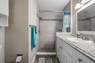 11308 Versailles Ln, Port Richey, FL 34668 - Photo 17