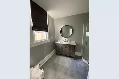 133 N Pinellas Avenue, Tarpon Springs, FL 34689 - Photo 5