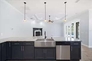 10112 Shortleaf Ct, Weeki Wachee, FL 34613 - Photo 21