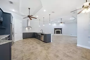 10112 Shortleaf Ct, Weeki Wachee, FL 34613 - Photo 23