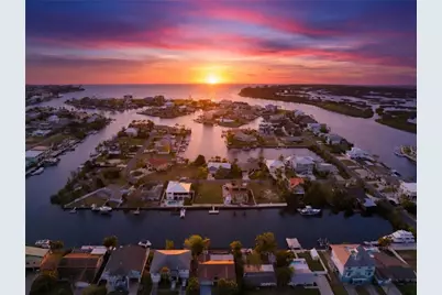 4530 Gulfstream Drive, Hernando Beach, FL 34607 - Photo 15