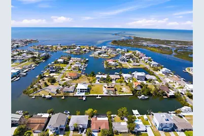 4530 Gulfstream Drive, Hernando Beach, FL 34607 - Photo 5