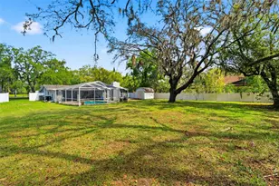 212 W 131st Ave, Tampa, FL 33612 - Photo 57