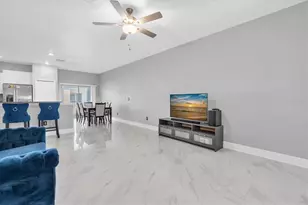 8249 Crescent Oaks Dr, New Port Richey, FL 34655 - Photo 5