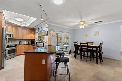 2803 Corrie Way, Tampa, FL 33618 - Photo 53