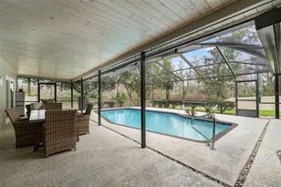 2803 Corrie Way, Tampa, FL 33618 - Photo 37