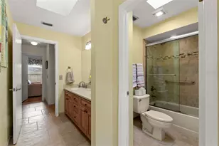 2803 Corrie Way, Tampa, FL 33618 - Photo 21