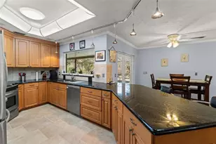 2803 Corrie Way, Tampa, FL 33618 - Photo 31