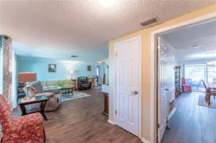 8210 Valley Stream Ln, Hudson, FL 34667 - Photo 3