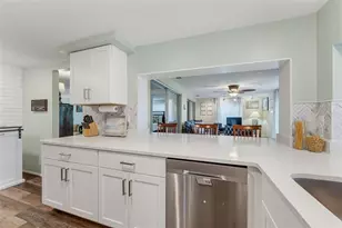 8210 Valley Stream Ln, Hudson, FL 34667 - Photo 25