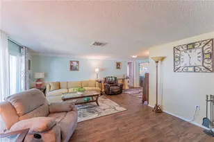 8210 Valley Stream Ln, Hudson, FL 34667 - Photo 3