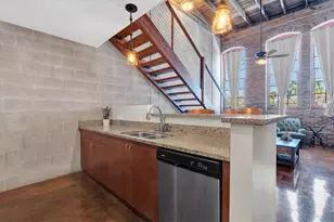 2001 E 2nd Ave, Tampa, FL 33605 - Photo 11