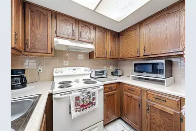 12229 Cedro Street, Spring Hill, FL 34609 - Photo 19