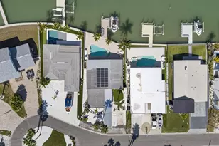 16111 5th St E, Redington Beach, FL 33708 - Photo 9