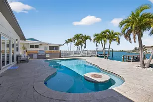 16111 5th St E, Redington Beach, FL 33708 - Photo 43