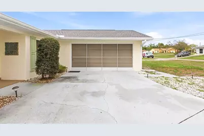 12324 Drayton Drive, Spring Hill, FL 34609 - Photo 7