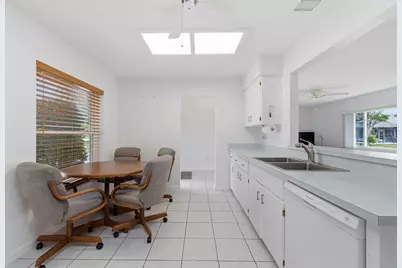 12324 Drayton Drive, Spring Hill, FL 34609 - Photo 19