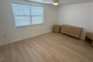 3352 Honeymoon Ln, Holiday, FL 34691 - Photo 9