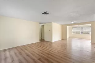 9020 Hunt Club Ln, Port Richey, FL 34668 - Photo 5