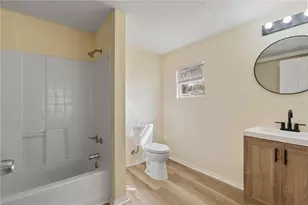 9020 Hunt Club Ln, Port Richey, FL 34668 - Photo 21