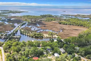 4489 Fishman Ave, Weeki Wachee, FL 34607 - Photo 3