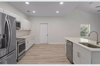 17835 Alexson Street, Spring Hill, FL 34610 - Photo 3