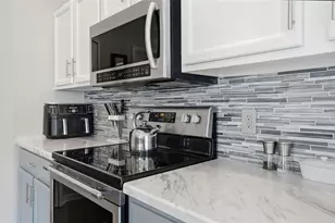 314 McIntosh Ct, Spring Hill, FL 34609 - Photo 19