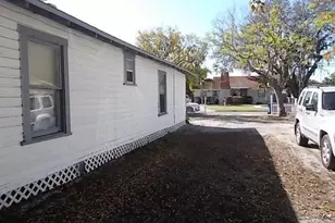 518 6th Ave SW, Largo, FL 33770 - Photo 15