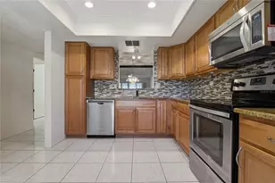 11241 Dollar Lake Dr, Port Richey, FL 34668 - Photo 11