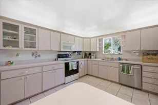 10331 Casey Dr, New Port Richey, FL 34654 - Photo 19