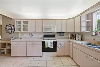 10331 Casey Drive, New Port Richey, FL 34654 - Photo 17