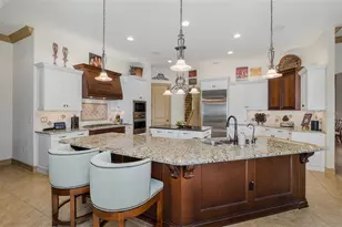 10435 Pontofino Cir, Trinity, FL 34655 - Photo 17