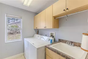 12390 Glen Haven St, Spring Hill, FL 34609 - Photo 23