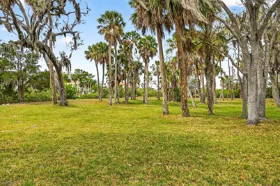 5400 Tropical Woods Court, Port Richey, FL 34668 - Photo 7