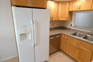 2211 Eisenhower Dr, Dunedin, FL 34698 - Photo 15