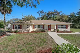 502 3rd Ave SE, Ruskin, FL 33570 - Photo 1