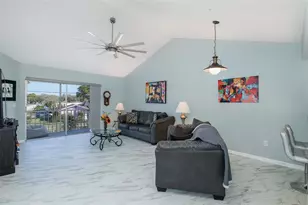 4933 Myrtle Oak Dr, New Port Richey, FL 34653 - Photo 7
