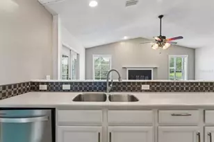 375 E Liberty St, Hernando, FL 34442 - Photo 19